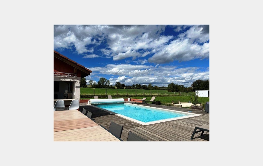 Annonces MORNANT : Maison / Villa | SAINT-MAURICE-SUR-DARGOIRE (69440) | 450 m2 | 1 180 000 € 